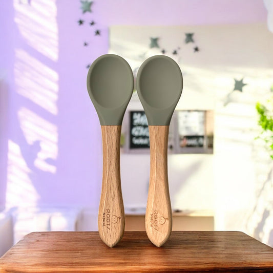 F0008-Baby Silicon Protection Spoon Green